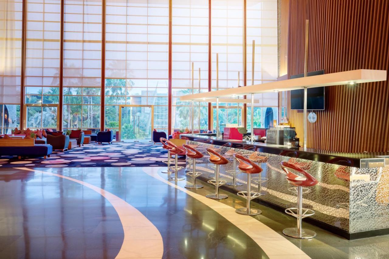 Novotel Palembang Exterior foto