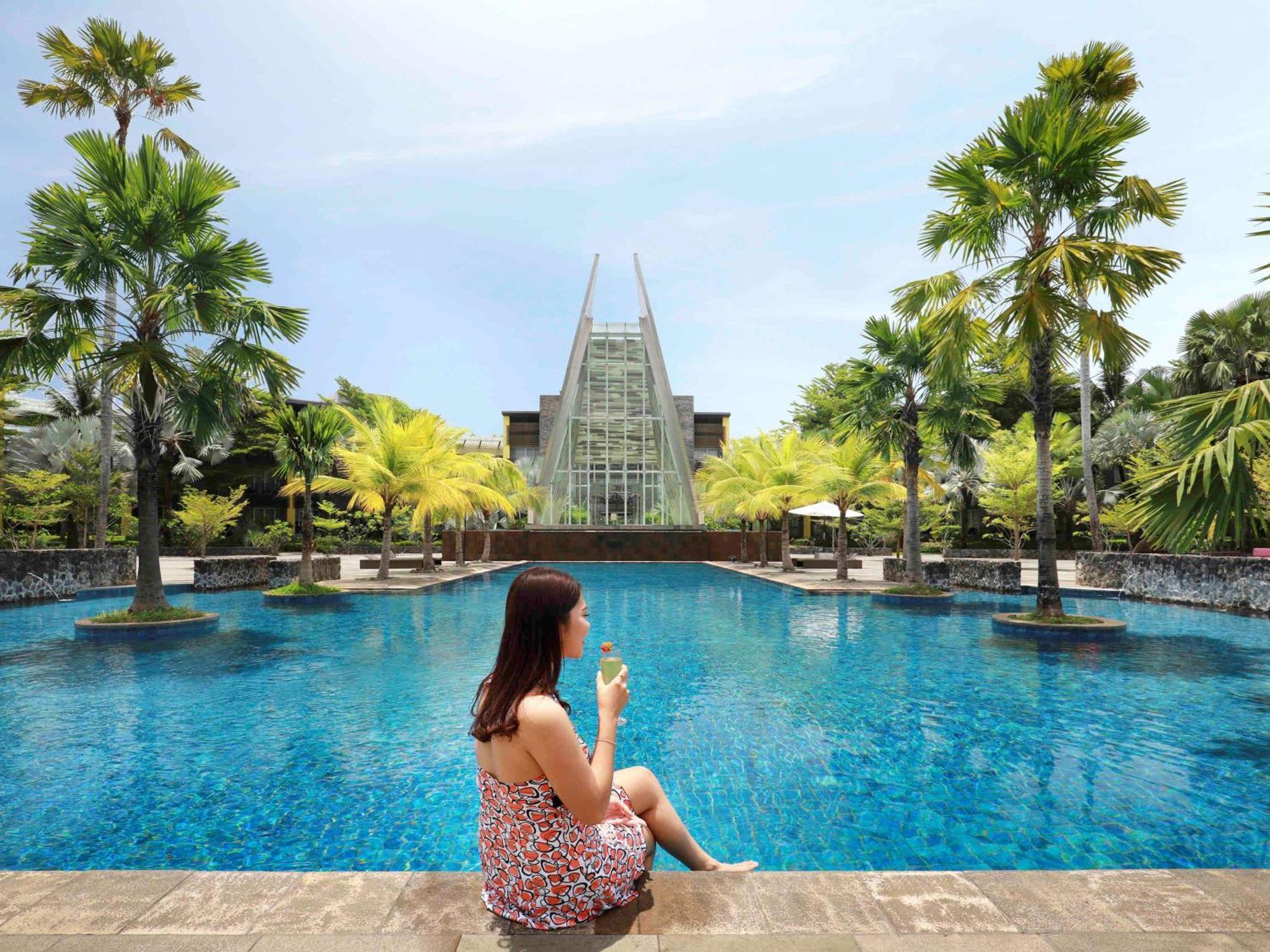 Novotel Palembang Exterior foto